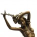 Скульптура «Девушка с веткой винограда»